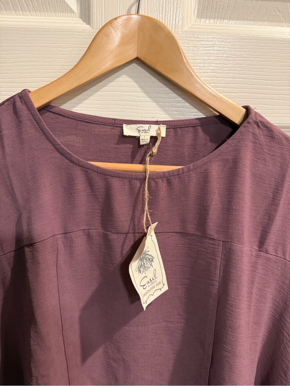 easel Mauve Short-Sleeve Swing Tunic - Picture 2 of 7